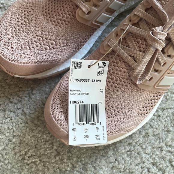 Adidas Ultraboost 19.5 DNA Ash Pearl 8 - Picture 6 of 6